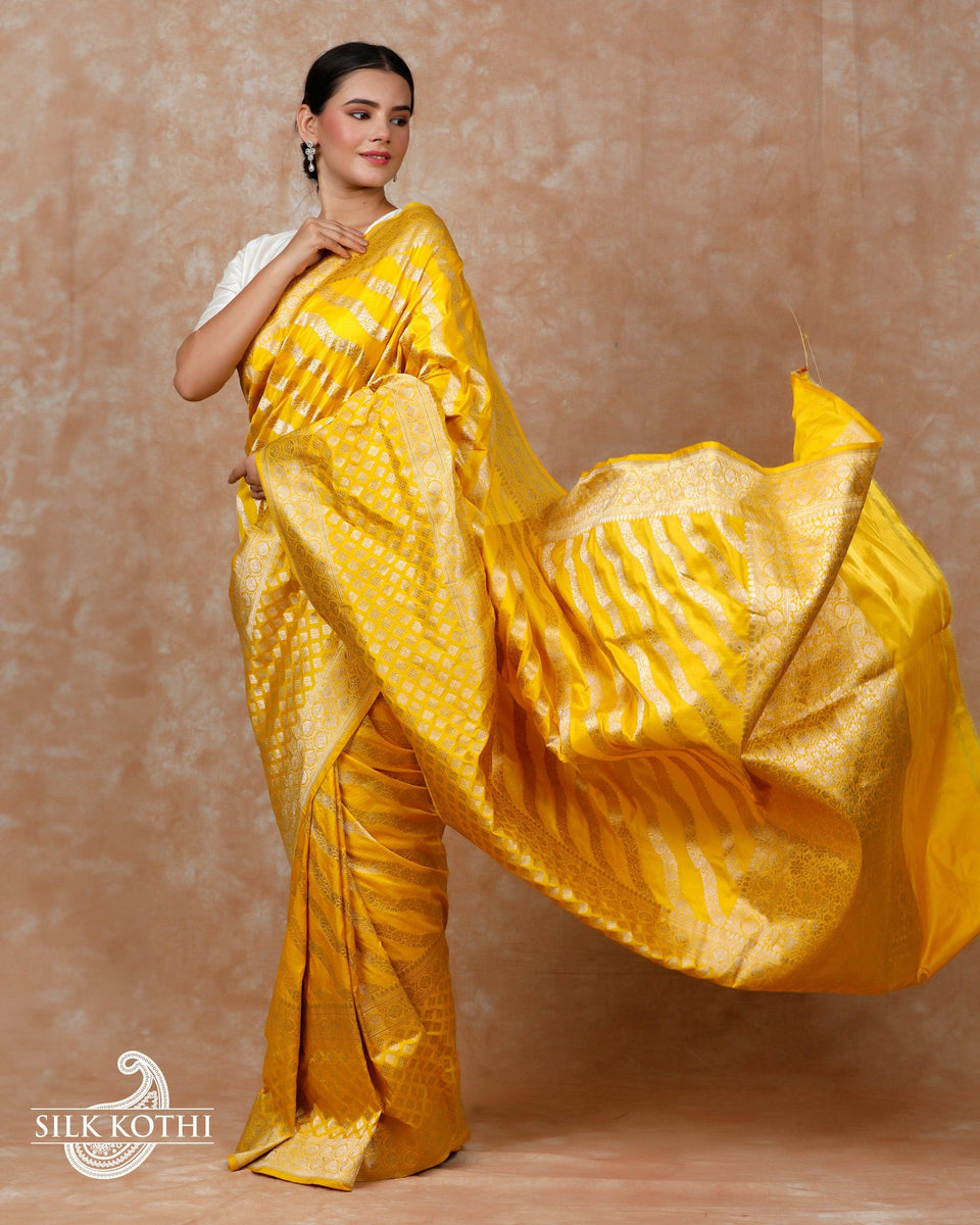 Shop Pure Banarasi Uppada Silk Sarees Online at Best price Tagged Red -  Sacred Weaves